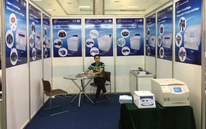 Plen Medical Exhibition 4 705x441 - Floor Centrifuge